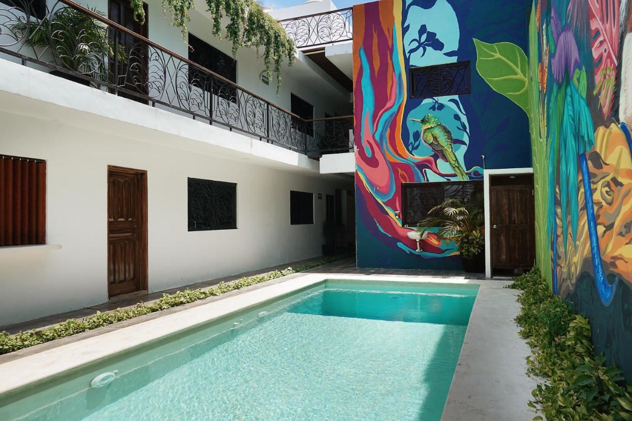 Red Panda Hostal Playa del Carmen Exterior foto